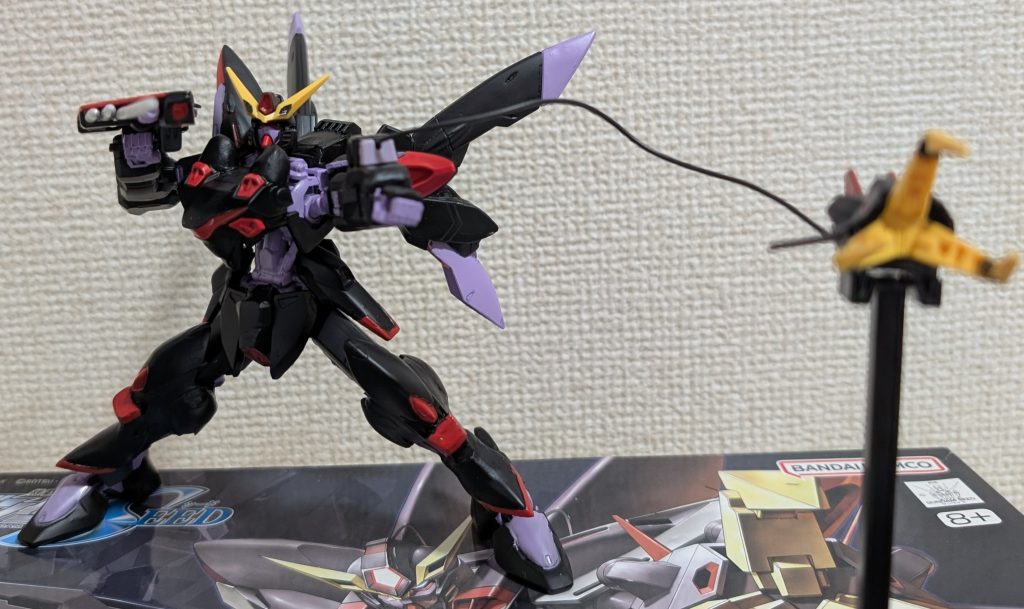 もちろん、グレイプニール発射可能です(スタンド付きで)。