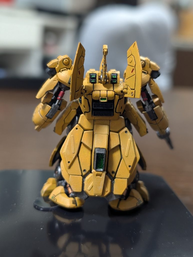 エッジのハイライトや墨入れなどにも挑戦してみましたが墨入れの拭き取りがあまいです。後で拭き取る予定です