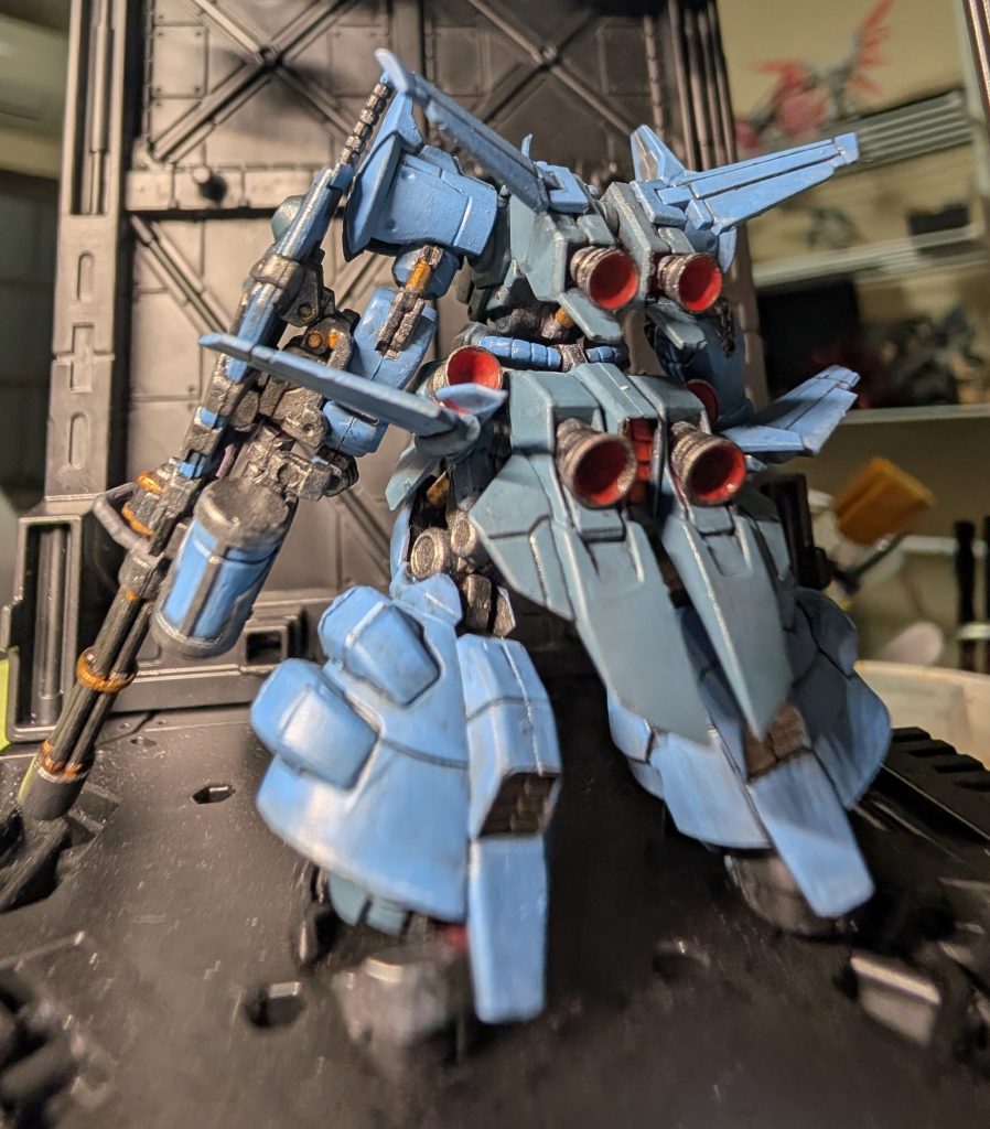 合わせ目消しなどはせず少しウェザリングをしてます