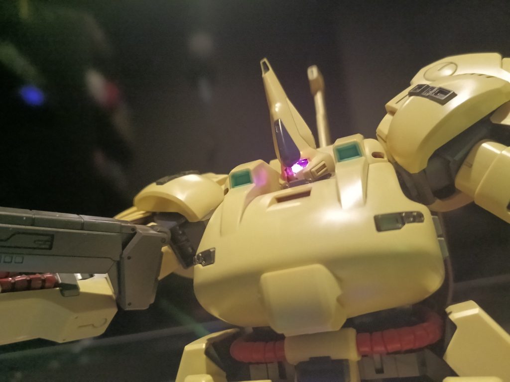 MG ジ・O LED組込–3枚目/制作者：福田　義康