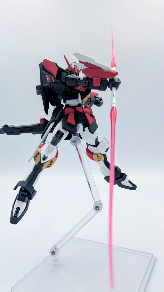 ハルバードにして。ジャスティスのサーベルエフェクトが長めなのも相まって無茶苦茶長いです。