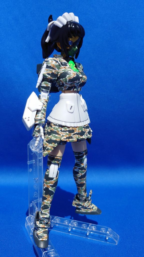 装備は持たせず。後でオリジナル装備を製作予定。 