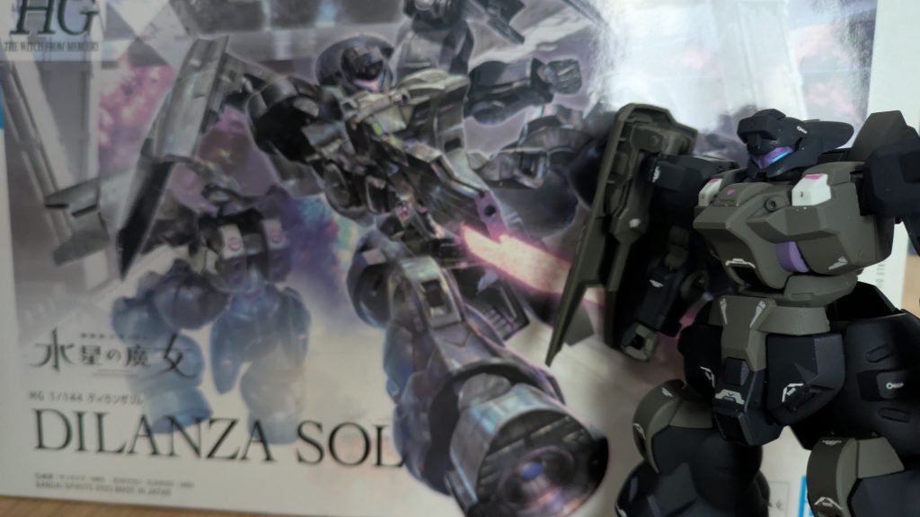 今回の工作部分塗装スミ入れデカール貼りつや消し