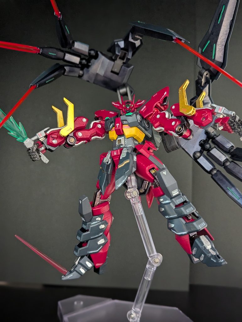 背部大型ビームクロー