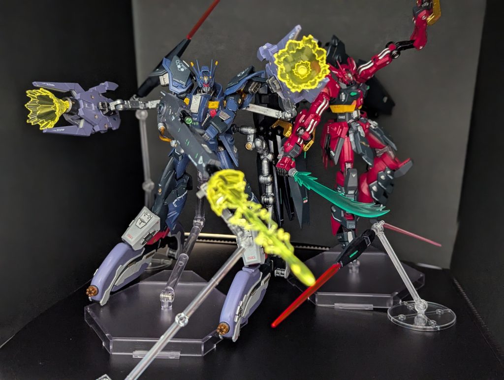 シャギア兄さんとツーショットオルバはいままでの変身はとっぱらい、高速移動・遠距離支援を重視のコンセプトに変更サテライトランチャーより威力は劣るが取り回しのよい武装に変更