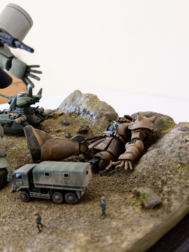 今回はモヤモヤしたままなんですがこれにて終了ジオラマ難しい……………入場券ゲット出来たので、5月17、18日開催の一般入場の静岡ホビーショウでの展示作品を觀て勉強してきます!!