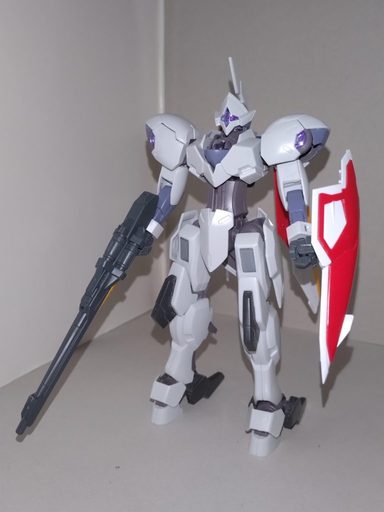 羽沢つぐみ(Afterglow)が既存のミカエリスの3次改造で生み出した「ミカエリスバルカンMk-Ⅱ」と同じく、本機もMA形態への可変機構を持つようになった。