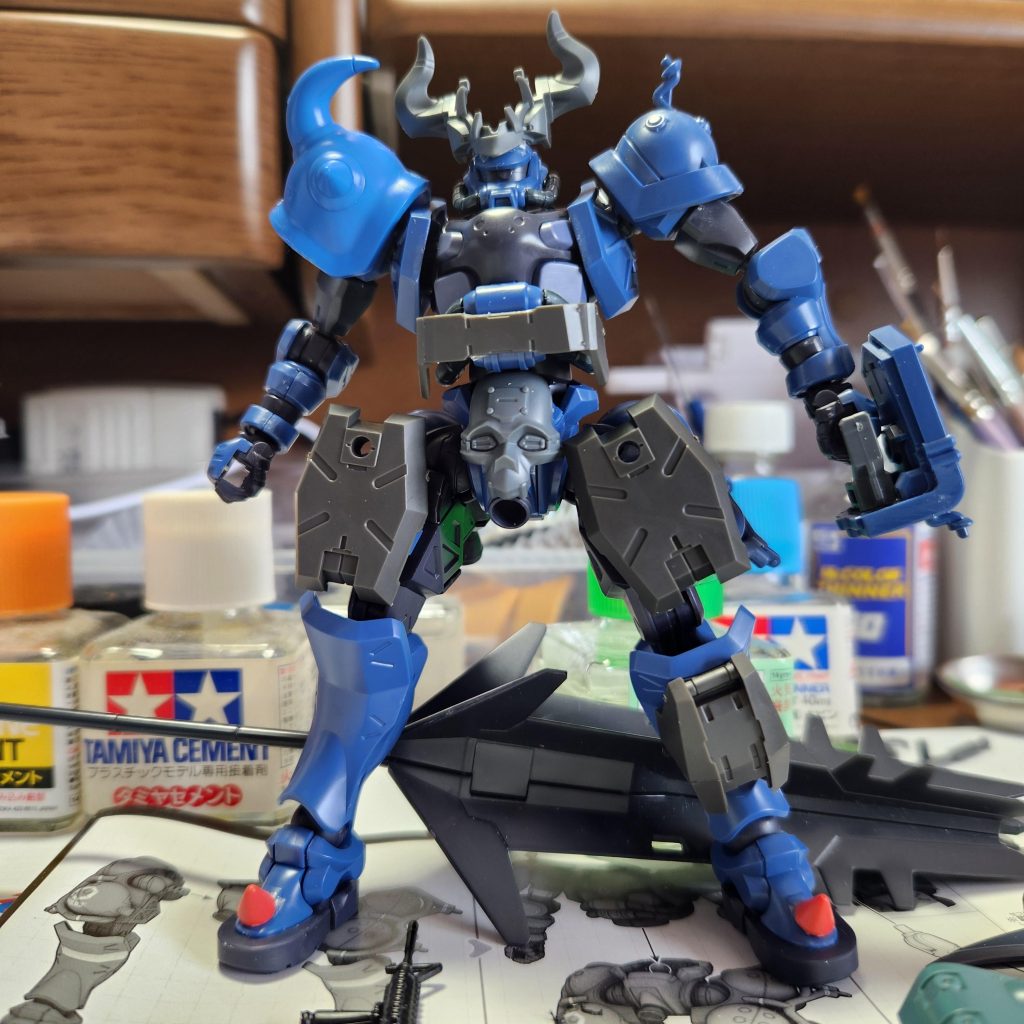 最初は俺のクラバ用ザクを作る予定でしたが、こちらはまたいずれ。