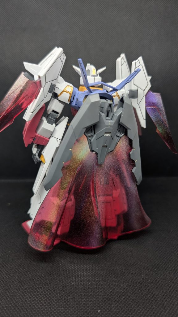 クリアパーツはトランザムホロレッドを。