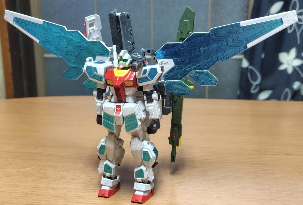 EG　RX78F00/Eガンダムの胴体部分をモンザレッドとホワイトに塗装してグラスフェザー装備したジムヘッドに超高出力インパルス砲アグニを装備した姿。この機体が10機以上配備し、敵主力部隊を遠方から一方的に焼き払う戦術。