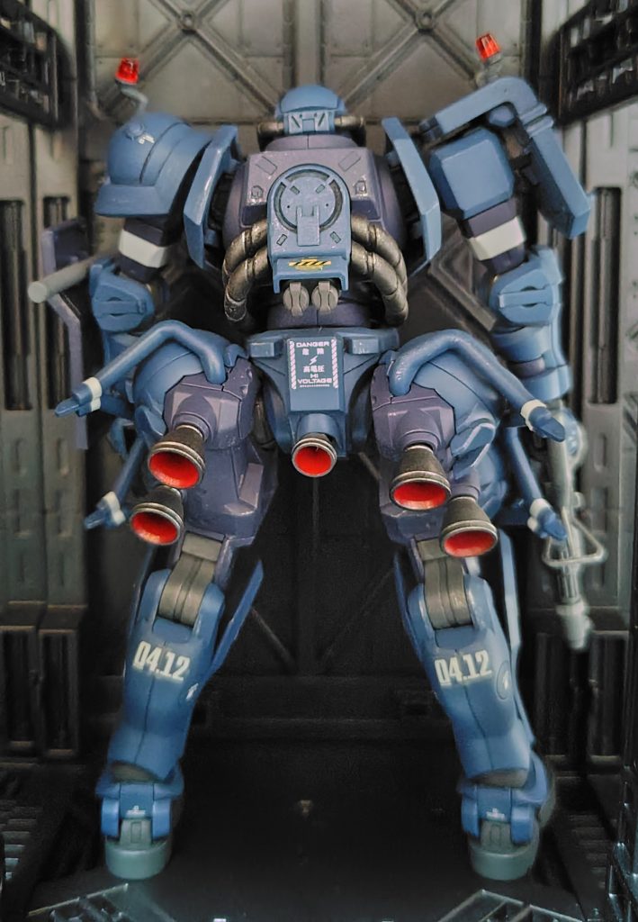 軍警ザク–3枚目/制作者：GEN