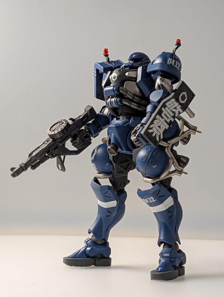 軍警ザク–2枚目/制作者：kaede1999