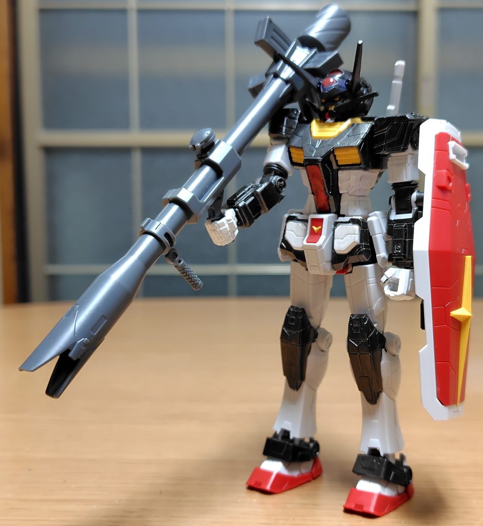 RX78F00を簡易塗装して01ガンダムに似せた姿。01ガンダム立体化の具現であり、待たせる処置である。