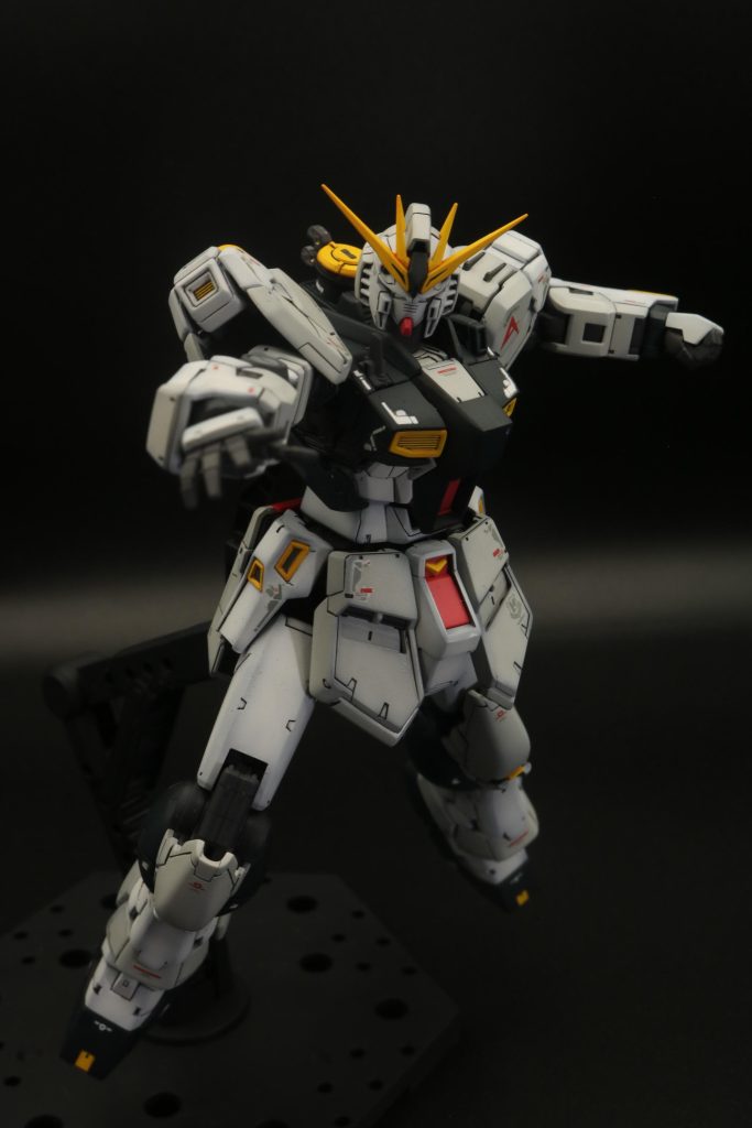 RGνガンダム–7枚目/制作者：ヒロハル