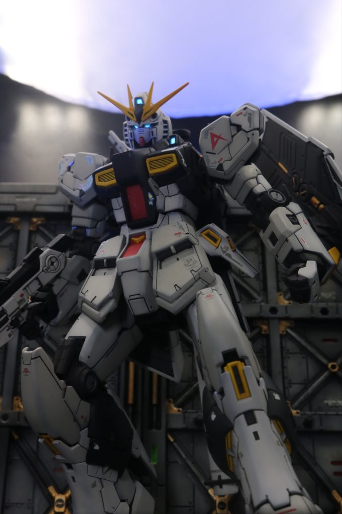 RGνガンダム–9枚目/制作者：ヒロハル