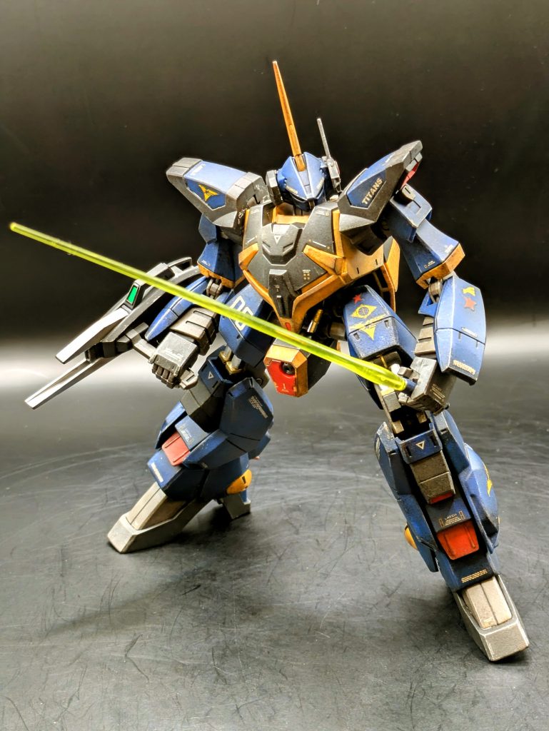 左肘に注目❗️調べもせずデカール貼った結果…