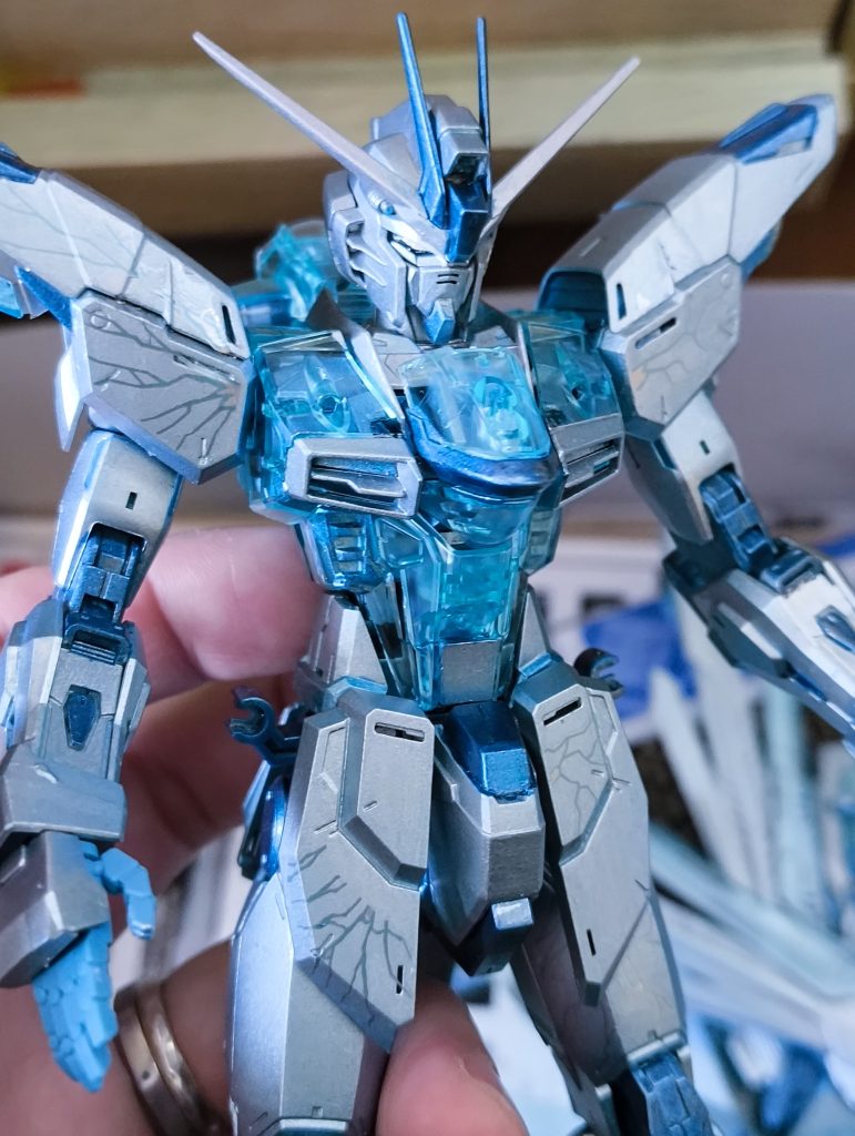 デカール貼りつけて