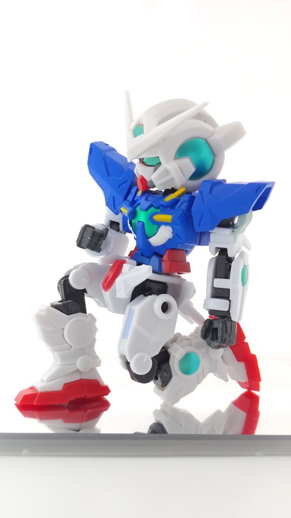 脚が長めなので膝立ちできます。