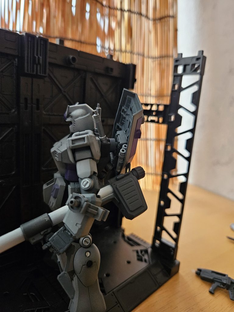 シールドはマグネットを仕込んでます