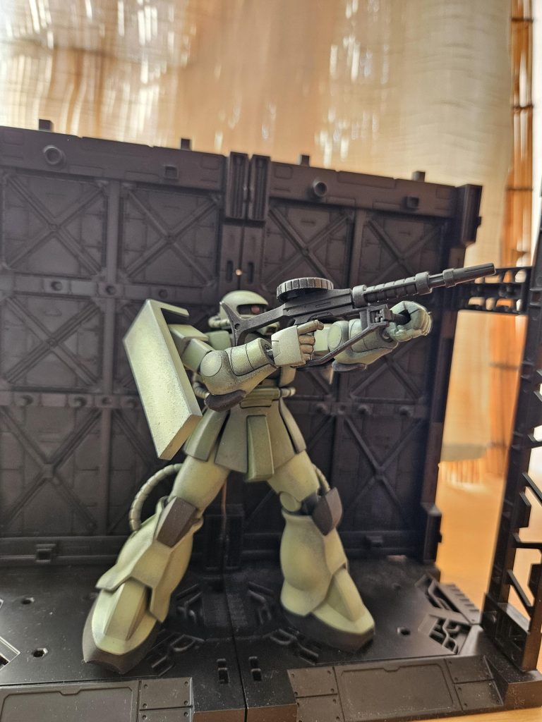 ドゥッドゥッドゥッって聞こえそう😆ヒートホークとかバズーカは気が向いたら作ろうかなぁ