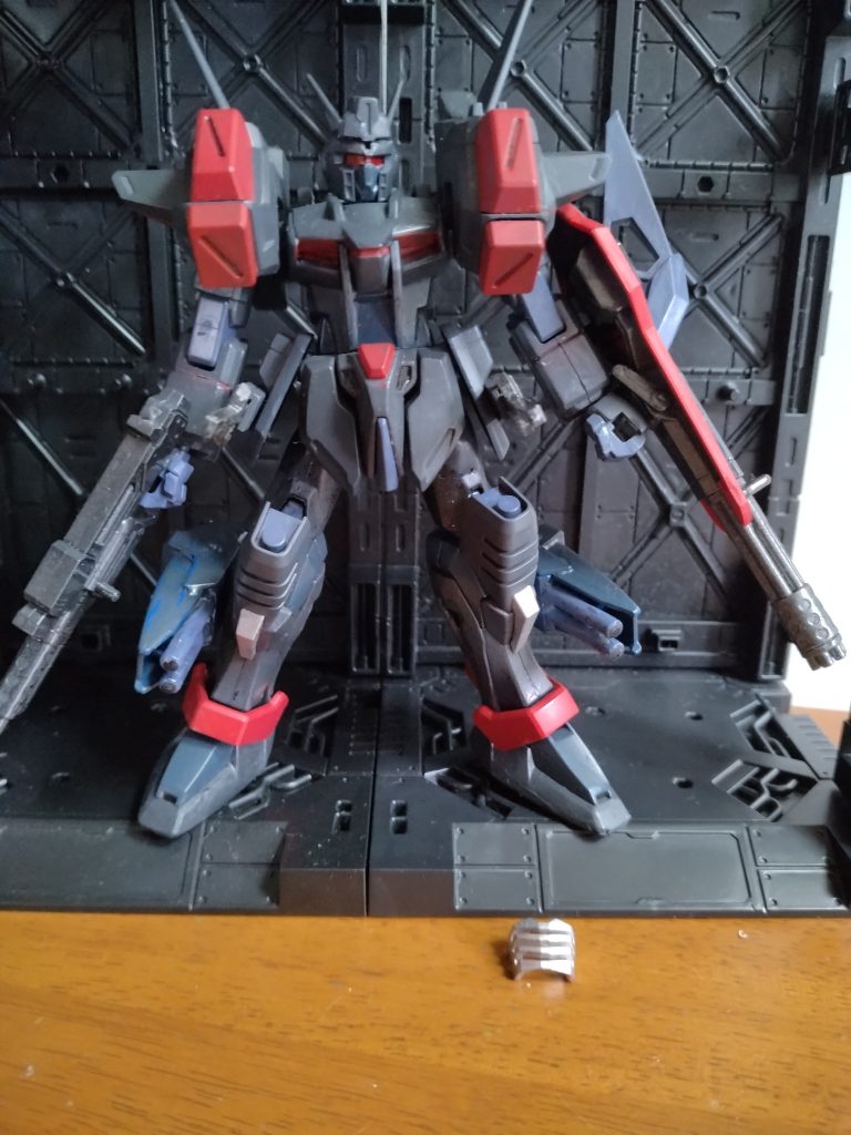 名前のマスクを外すとダガーの顔が！