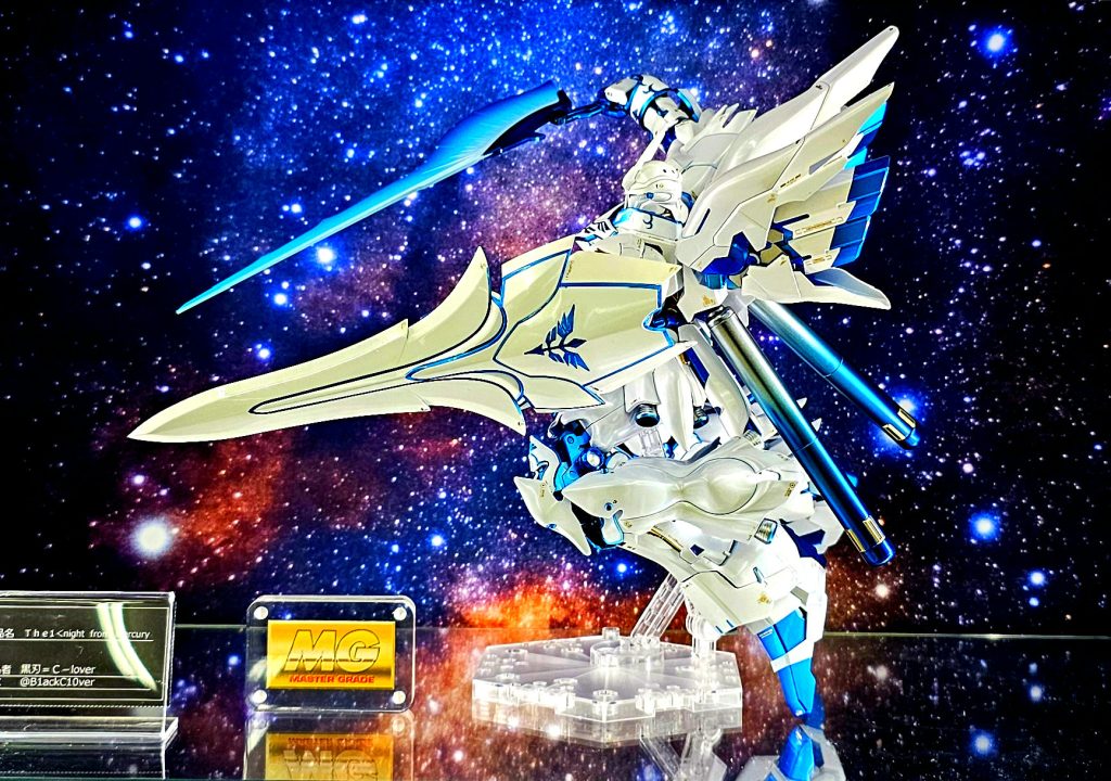 作品名：The knight from mercury<p>DCM長生店にて展示させて頂いています。 コンテストレギュレーションでのサイズ指定があったので素立ちでしたが、通常展示に移動したのでポージングさせてみました✌️</p>