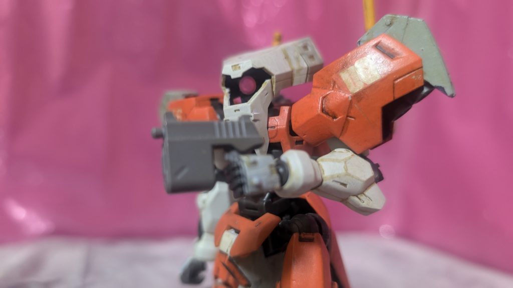 【ツール⑥「トーチガン」】ビルドファイターズのジムスナイパーカスタムK2のハンドガンをそのまま使ってます。