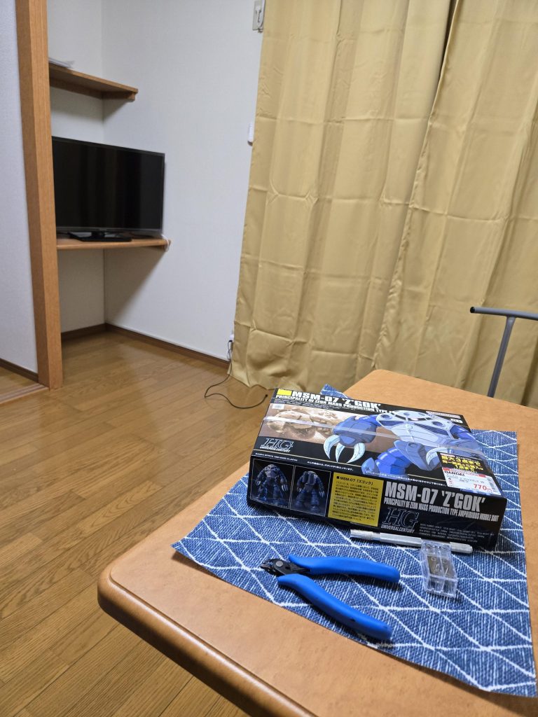 ニッパーとナイフだけ持ち込んでまずはぱち組から