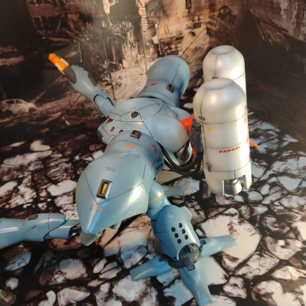 相変わらず!スマホが悪いのか!撮影環境が悪いのか!グラデーションがわかり辛いですが!グラデーション塗装ですよ!😅