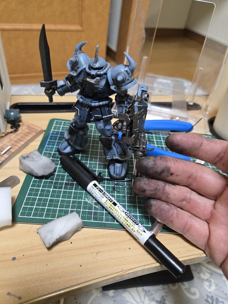 つや消し吹いてリアルタッチマーカーからのメラミンスポンジ仕上げです。