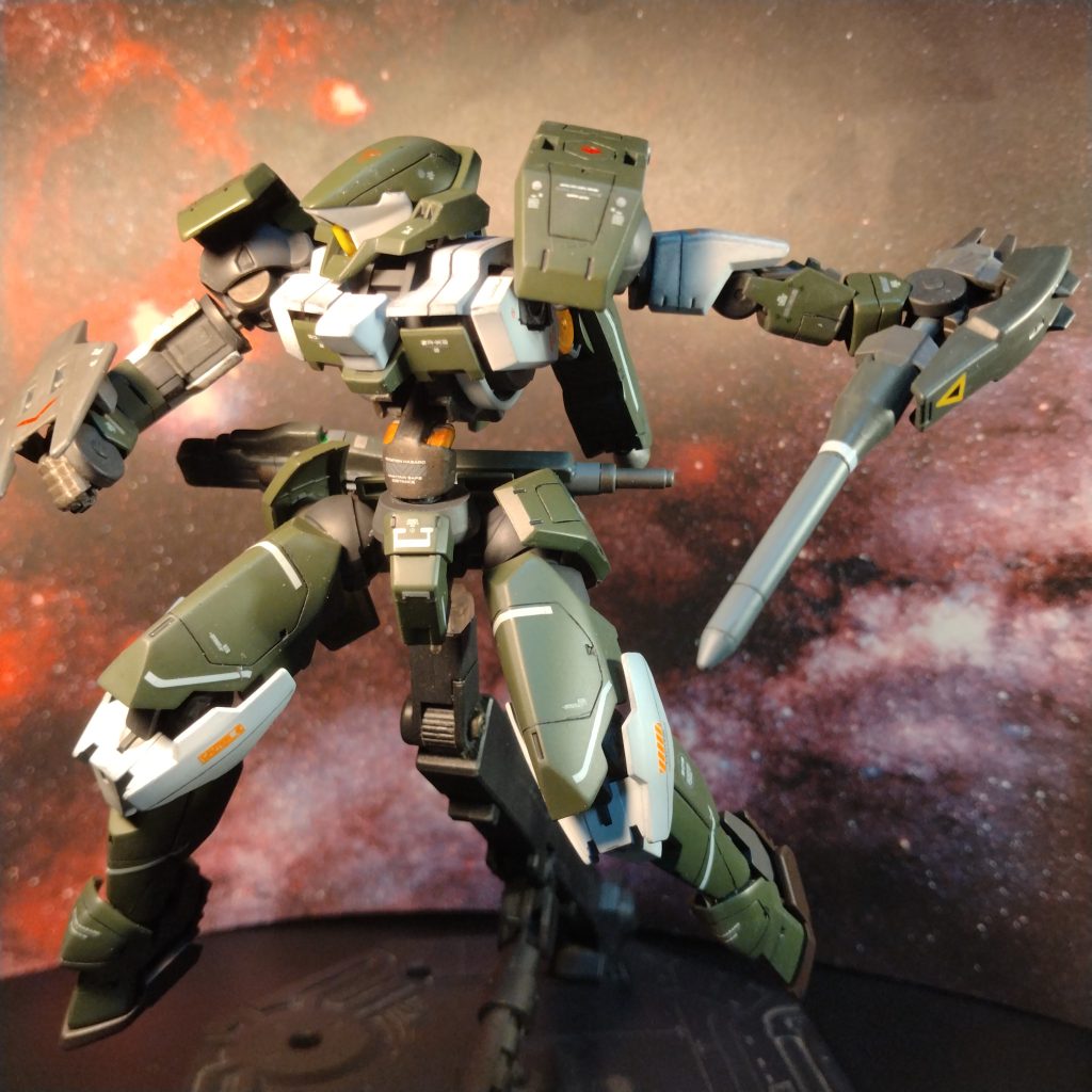 まぁこのグリーンのカラーリングとこのフォルムは!初めて見たときに古い感覚の私には刺さりました!😄