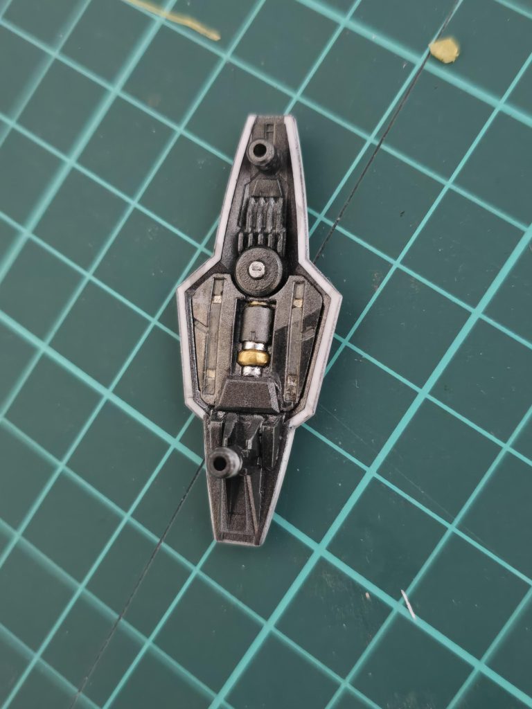 裏打ちパーツに