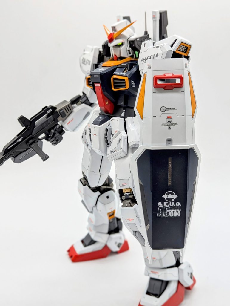 PGガンダムMark2改修塗装完成品–6枚目/制作者：kenshira0123