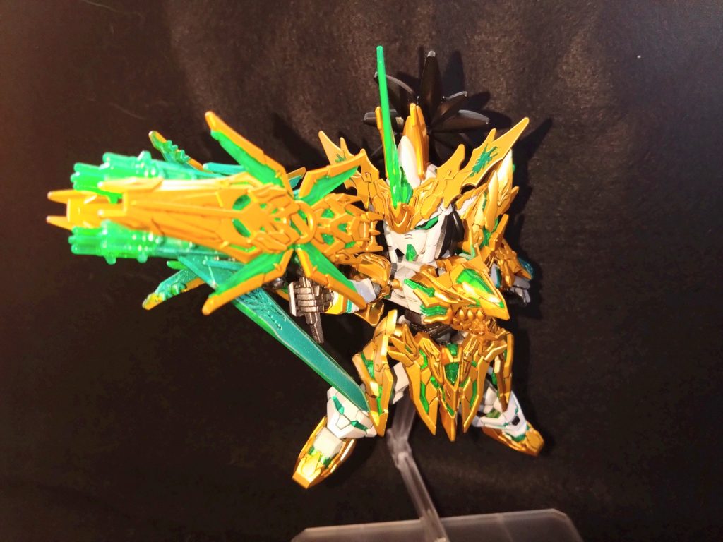 武装合体腕の関節部の保持力を上げたつもりはなかったのですが、塗装時の厚みが増したおかげかガッチリ構えてくれました嬉しい誤算です😁