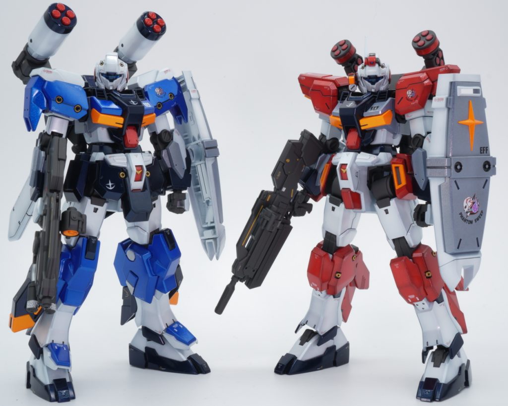 ライトアーマーと並べてみるとやはりデザインの違いが出ますね