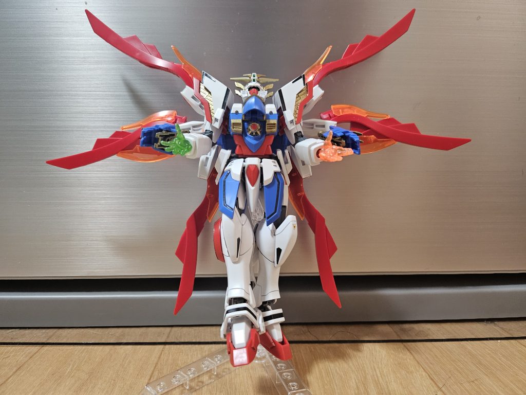 シャイニングゴッドガンダムセカンドハイパーモードブースに入らないのと、日輪エフェクトが無いのが悲しい所。