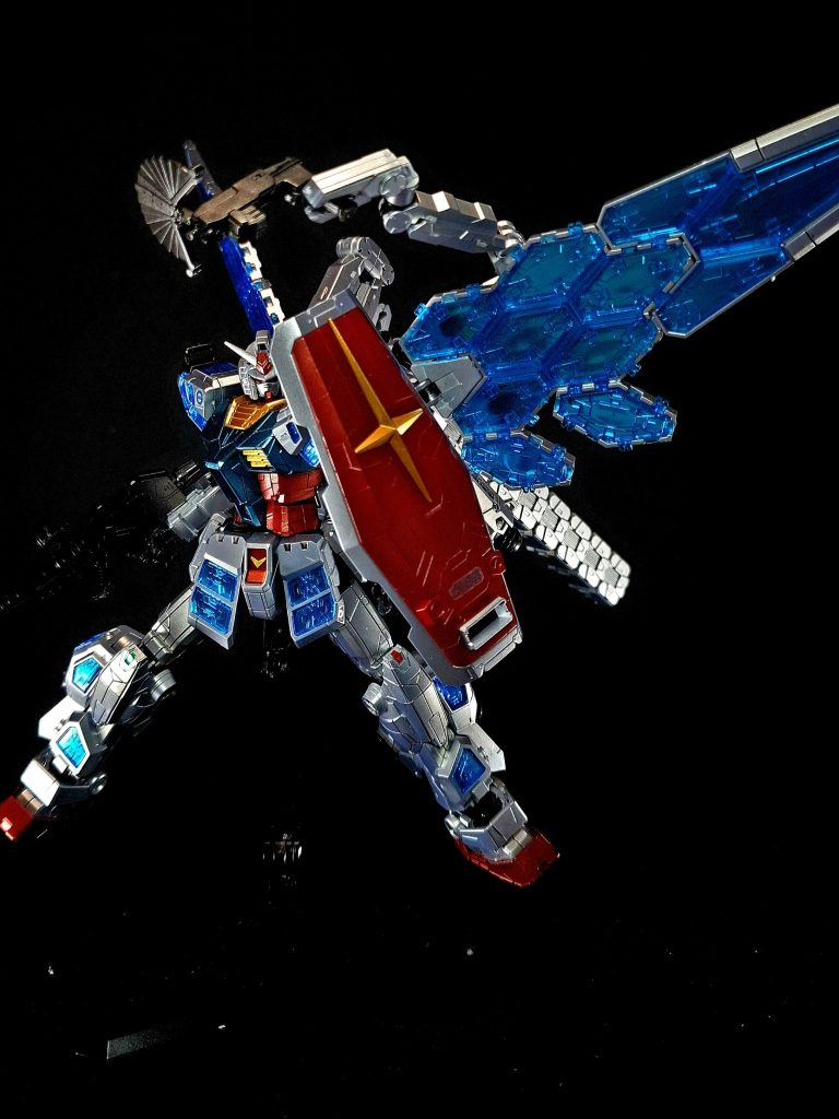 HG eガンダム(グラスフェザー装備)–6枚目/制作者:鈴木 克海