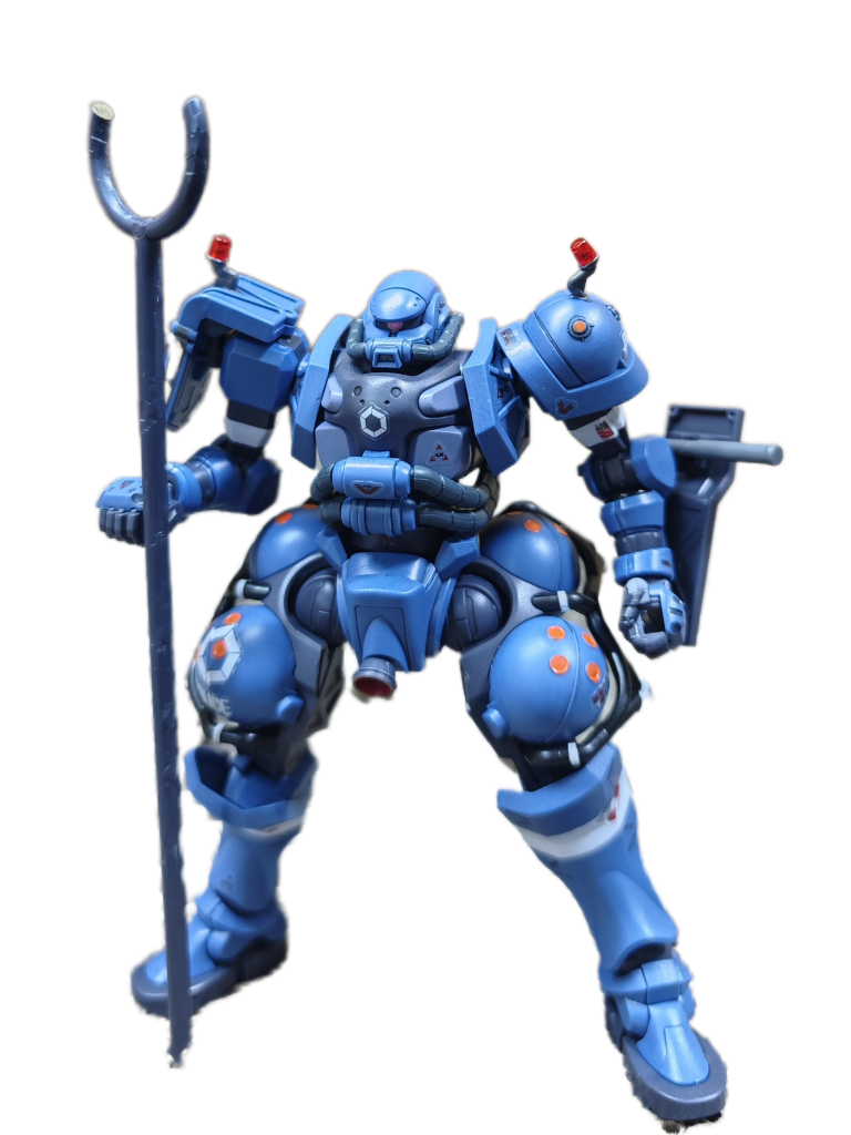 刺股は枝ランナーを全部落としてしまわず、1本残してサイドグリップに。時間のあるときに刺股にディテールと塗装を…。