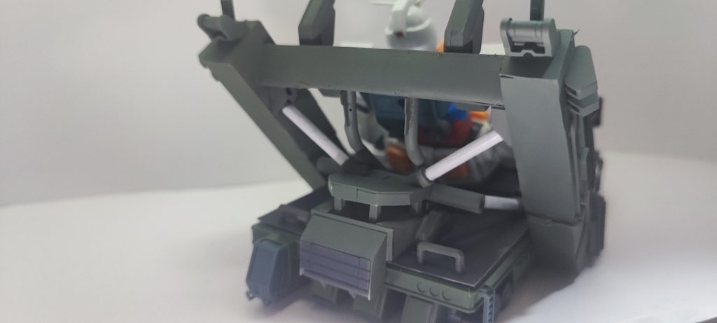 運転席もサイズ感に苦戦しながら大きすぎたり小さすぎたりを繰り返してました