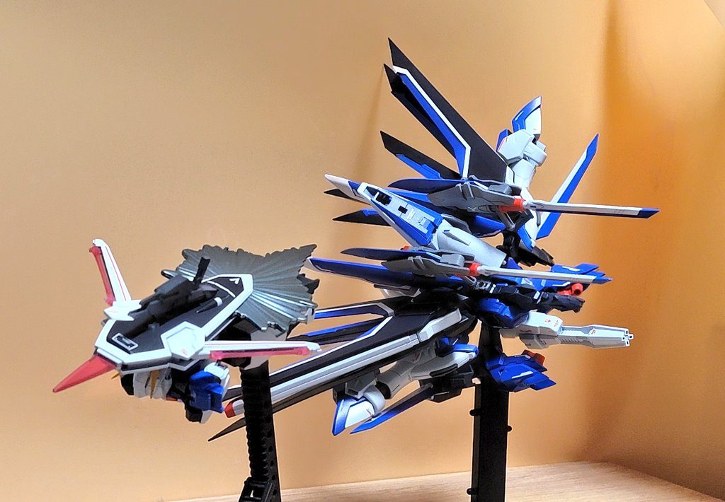 リライジングフリーダムガンダム–3枚目/制作者：統覇已叶