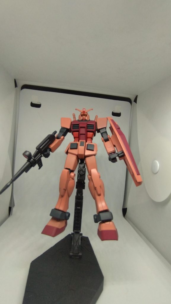 EGガンダム　赤いガンダム–4枚目/制作者：大月九十九