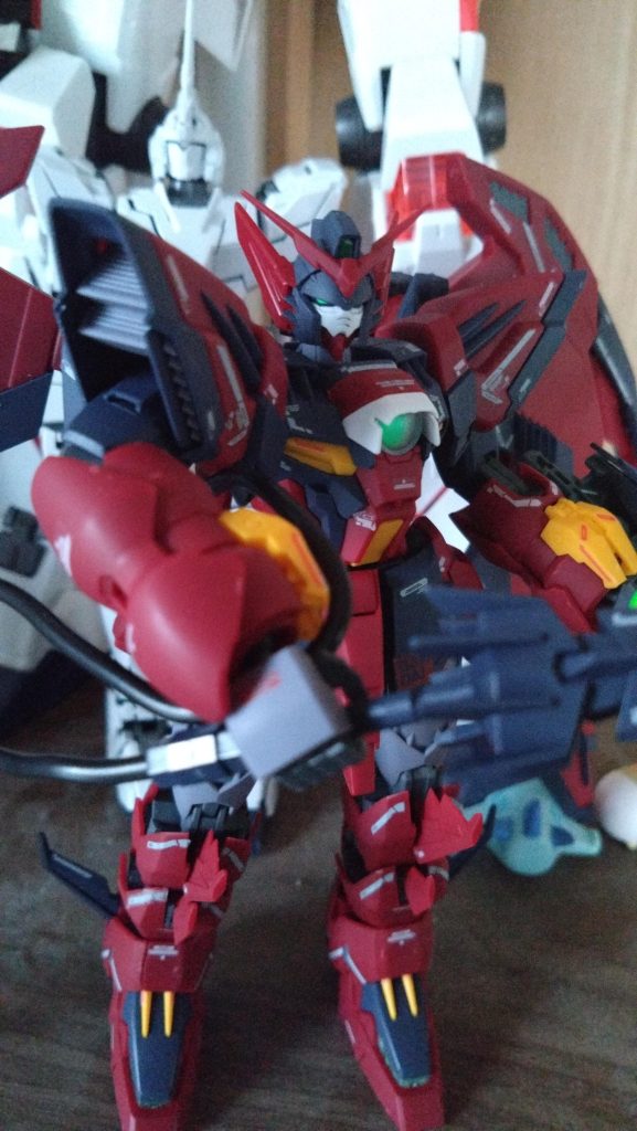 ガンダムエピオン–2枚目/制作者：アキ