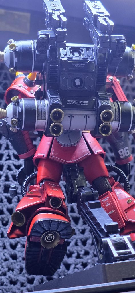 足裏のバーニアもMGサイコザク意識して作りました。