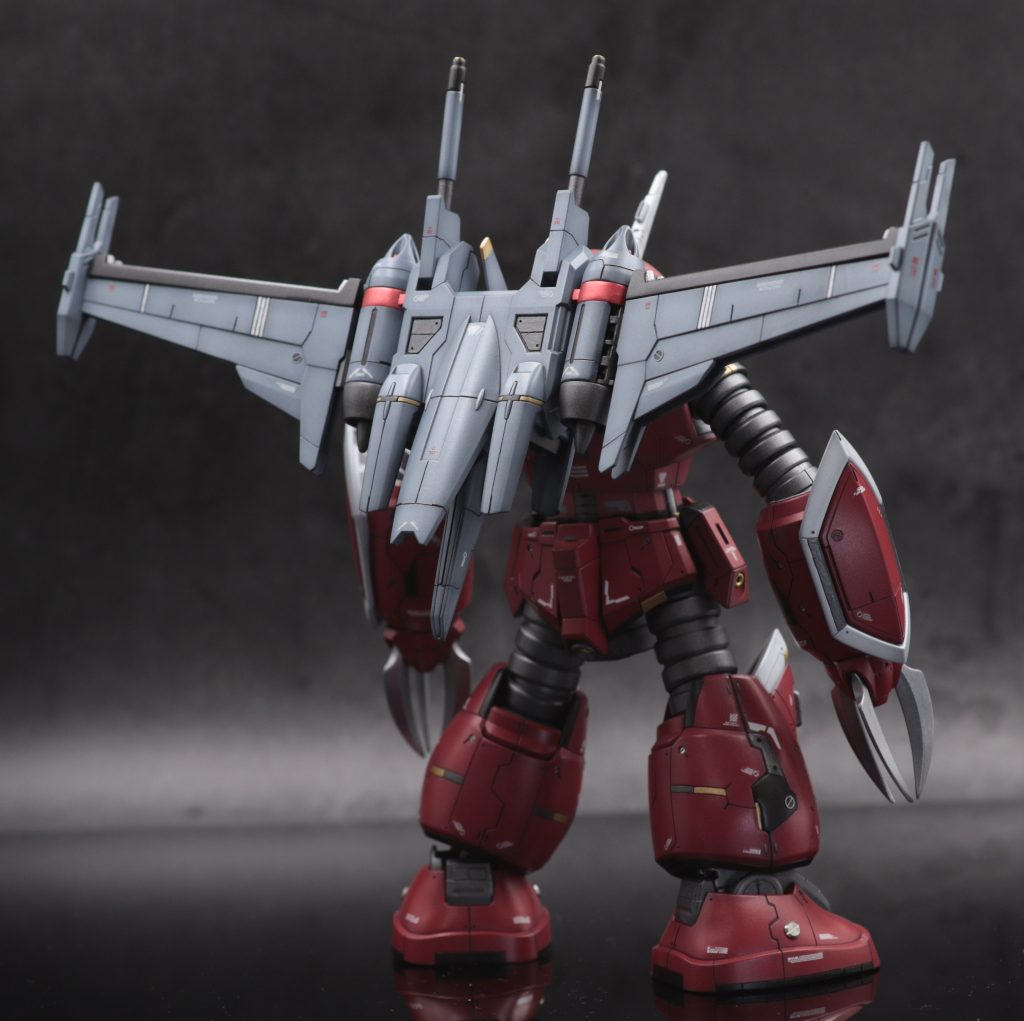 ズゴック、フォランテス、キャバリアー、中のジャスティスの塗装とキット4つ作ってる気分で大変でした。全体的にディティールアップ、グラデーション塗装からパールコートで仕上げてます。