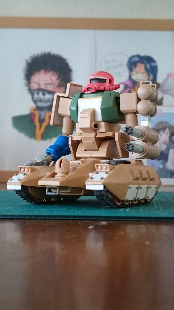 ヨンコイチで製作。