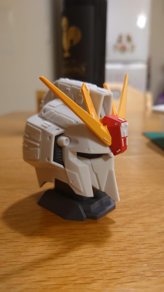 初めてプラ板で切った貼ったしてみました