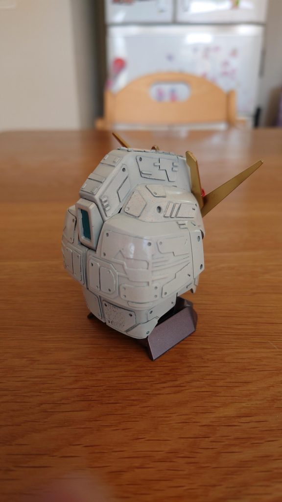 よーく見ると色んな塗料が飛んで浮き出ちゃってます(・・;)