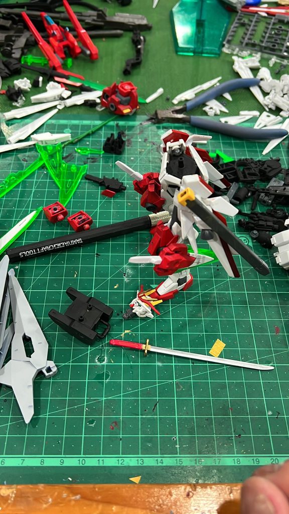 下半身とバックパックの改造 下半身和背包的改造Lower body and backpack modifications