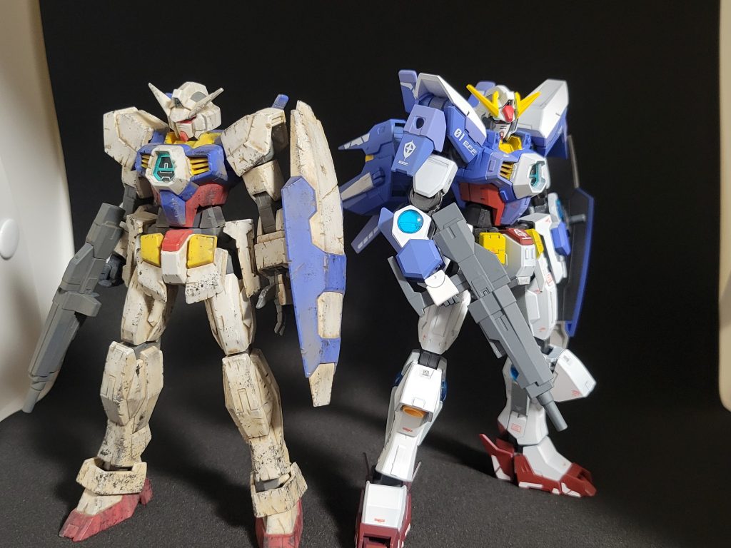 ソラザキ・ミツキは本機制作にあたり、GPDにて戦い続け傷ついた愛機ガンダムAGE-1をオーバーホールするという形で改造を進めたが、性能を求めた結果、新造パーツの割合が多くなってしまい、元のAGE-1から流用したパーツは頭部くらいとなってしまった。当初の予定よりも様々な要素を盛り込んでなんとか完成に漕ぎ着けた本機にはまだ粗が目立つ部分がある。それ故かGPDにおいて長時間のトランザム発動は自壊を招く恐れがあり発動は事実上不可能となっており、性能的にはまだ未完成といえる。