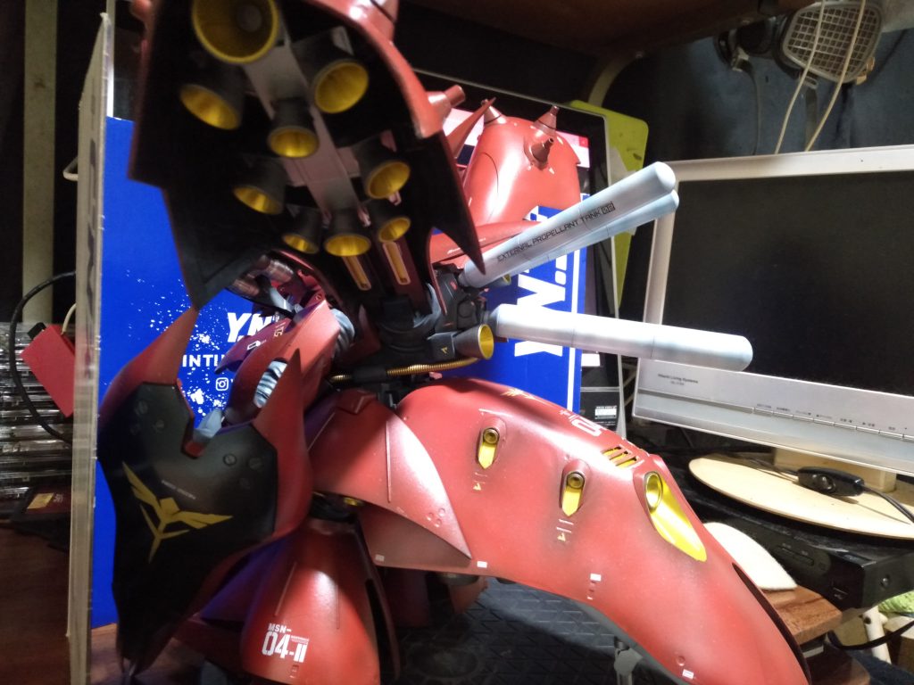 RE/100ではリアスカートのバーニアの形状が違うので少し変えてます